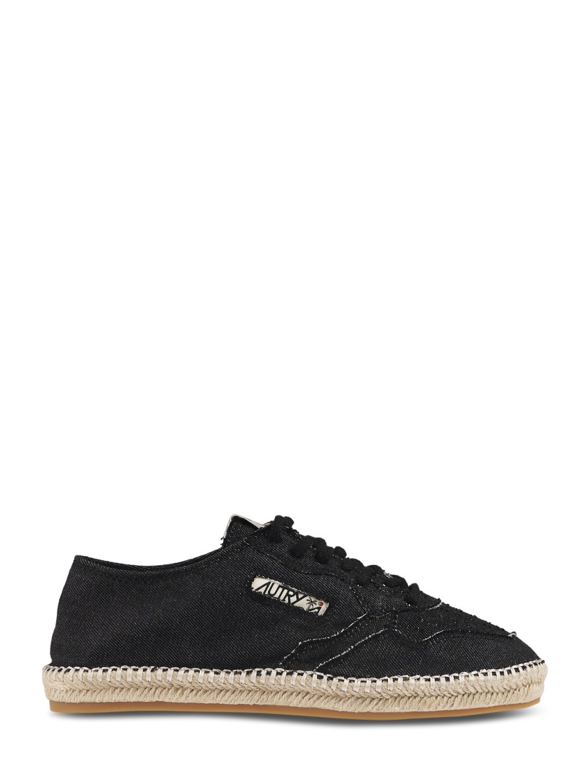 Autry Minimalist Black Canvas Flat Shoes