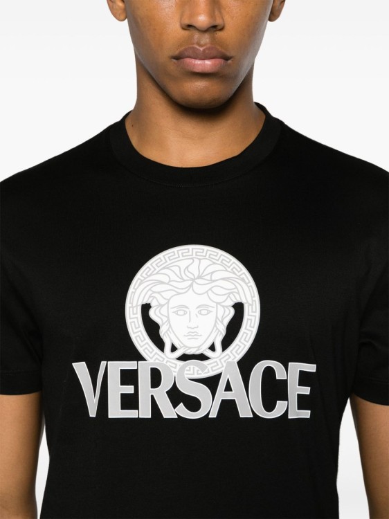 【関税&送料込み】Versace Black Crewneck T-Shirt With Medu Versace Crewneck T-Shirt With Medusa Logo And Comfortable