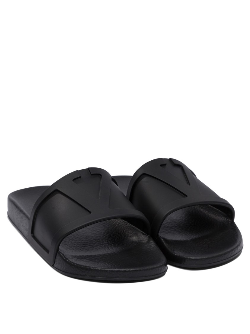Valentino Pool Slide Coolside Slippers In Black