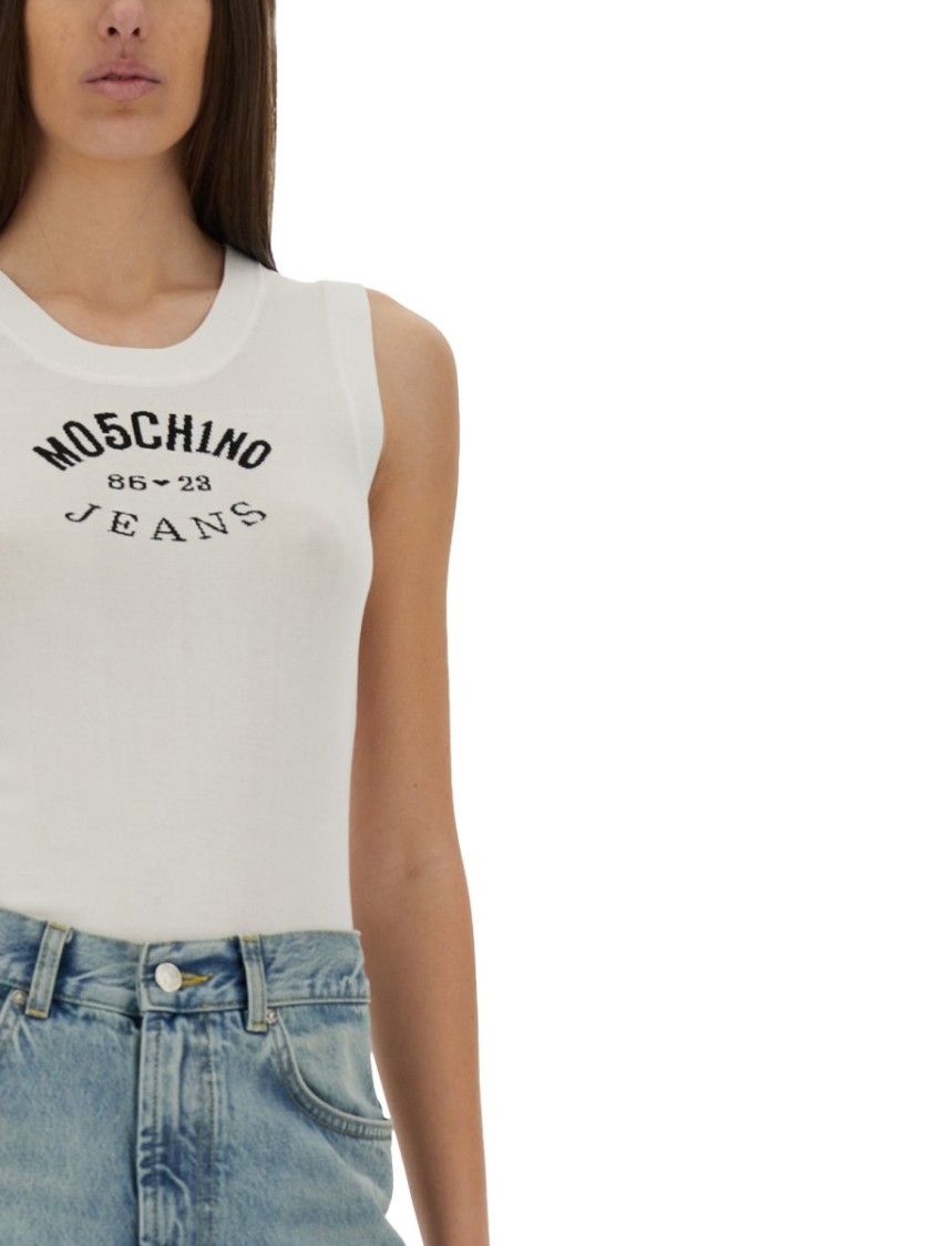 Moschino Slim Fit Knit Top With Inlay Logo In White