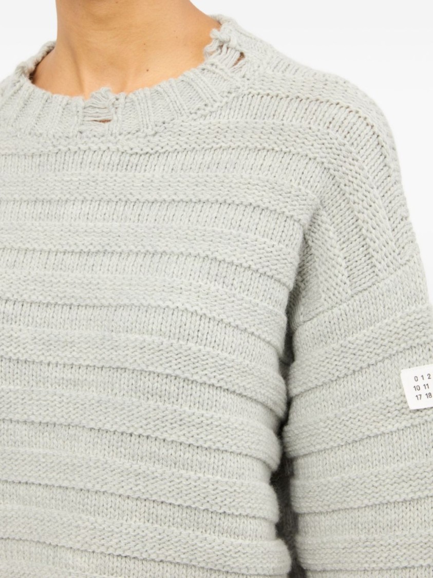 Mm6 Maison Margiela Mm6 By Maison Margiela Cropped Grey Sweater With Ribbed Knit In White