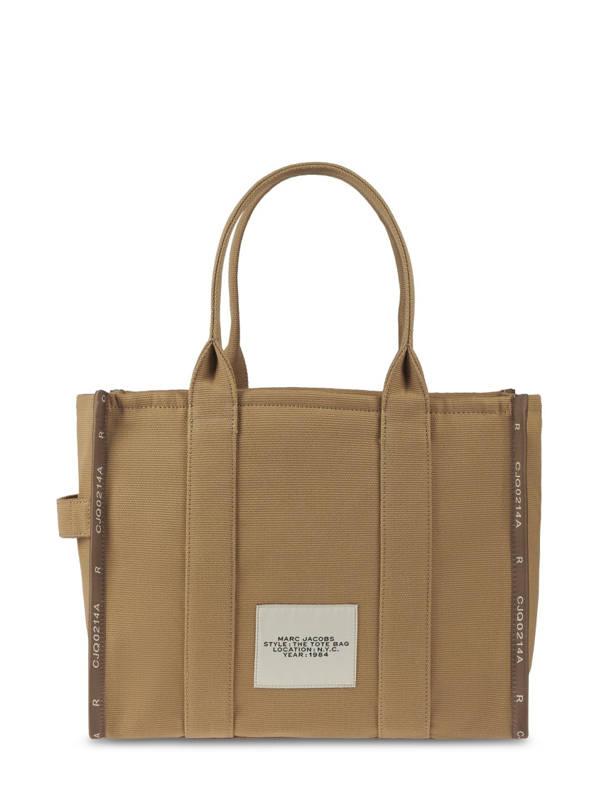 Marc Jacobs Spacious Brown Tote Bag With Sturdy Handles In Brown