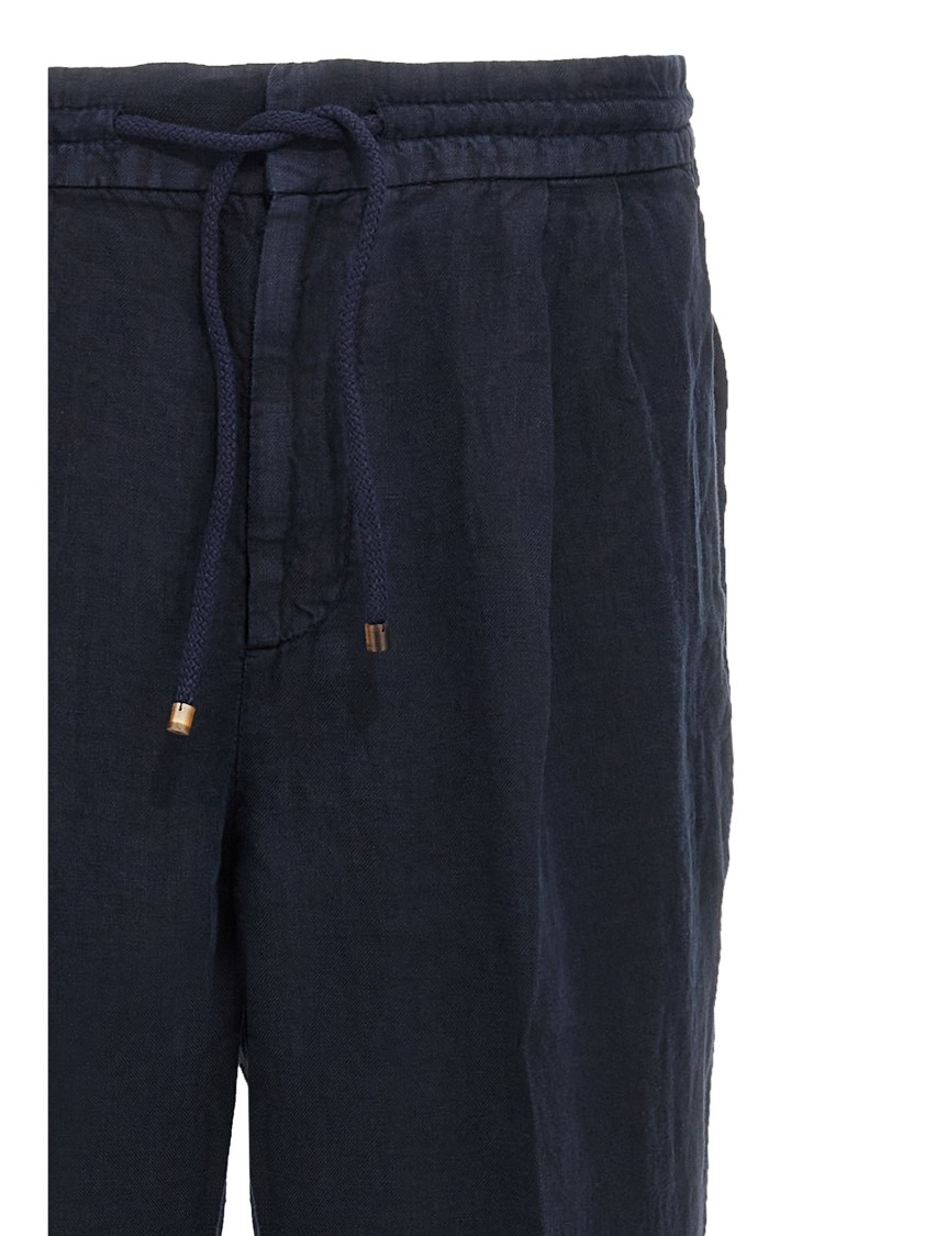 Brunello Cucinelli Men Leisure Fit Trousers In Virgin Wool Flannel With Drawstring And Double Darts In Black