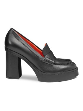 パンプス Santoni Closed-Design High Heel Pumps Santoni Closed-Design High Heel Pumps in Black | THE LIST