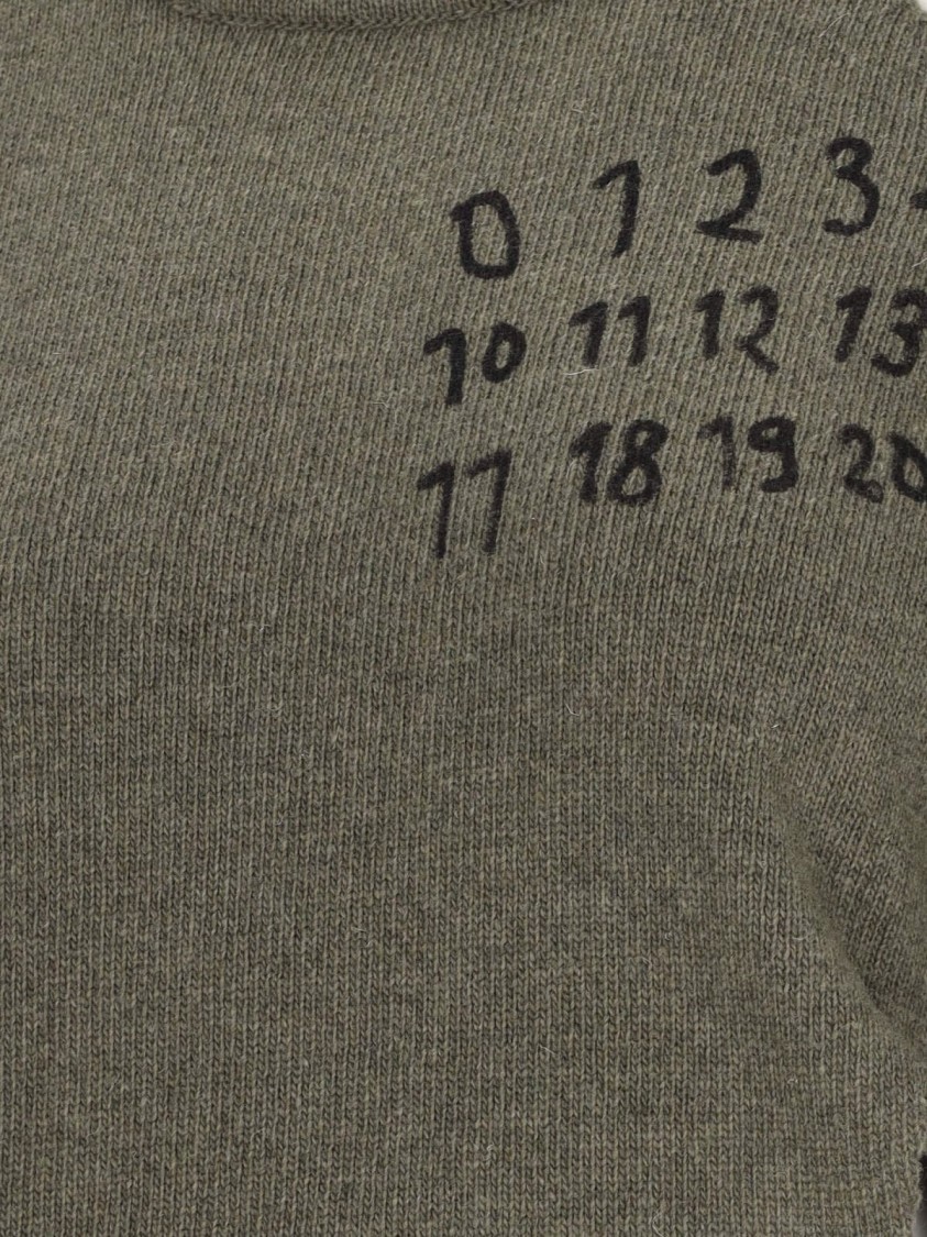 Mm6 Maison Margiela Mm6 By Maison Margiela Cut-out Detail Sweater – Green