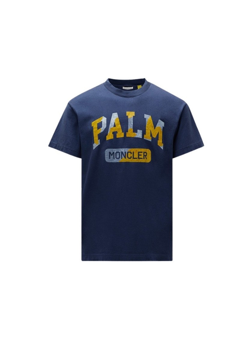 Moncler Relaxed Fit Crewneck T-shirt With Vibrant Logo