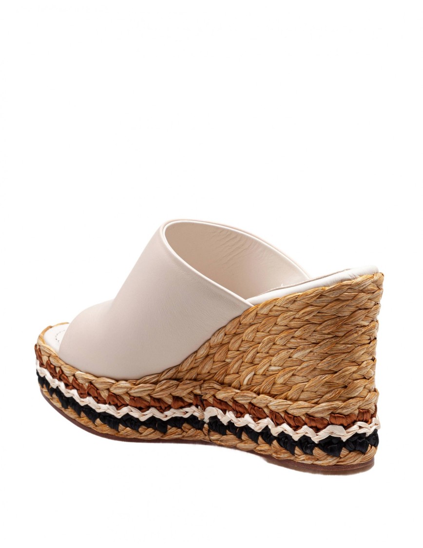 Paloma Barceló Paloma Oriane Sandal In Ivory Leather With Raffia Wedge In Neutrals