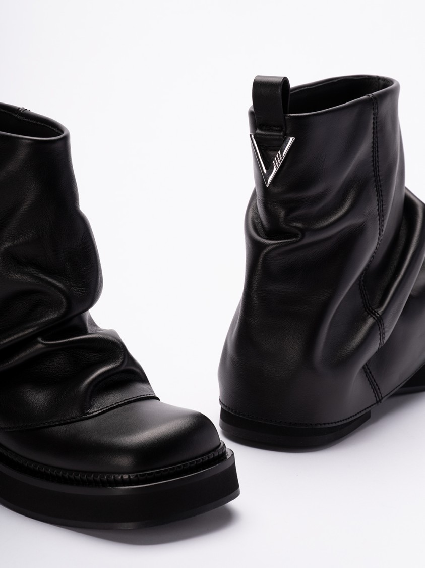Attico The  `mini Robin` Combat Boots In Black