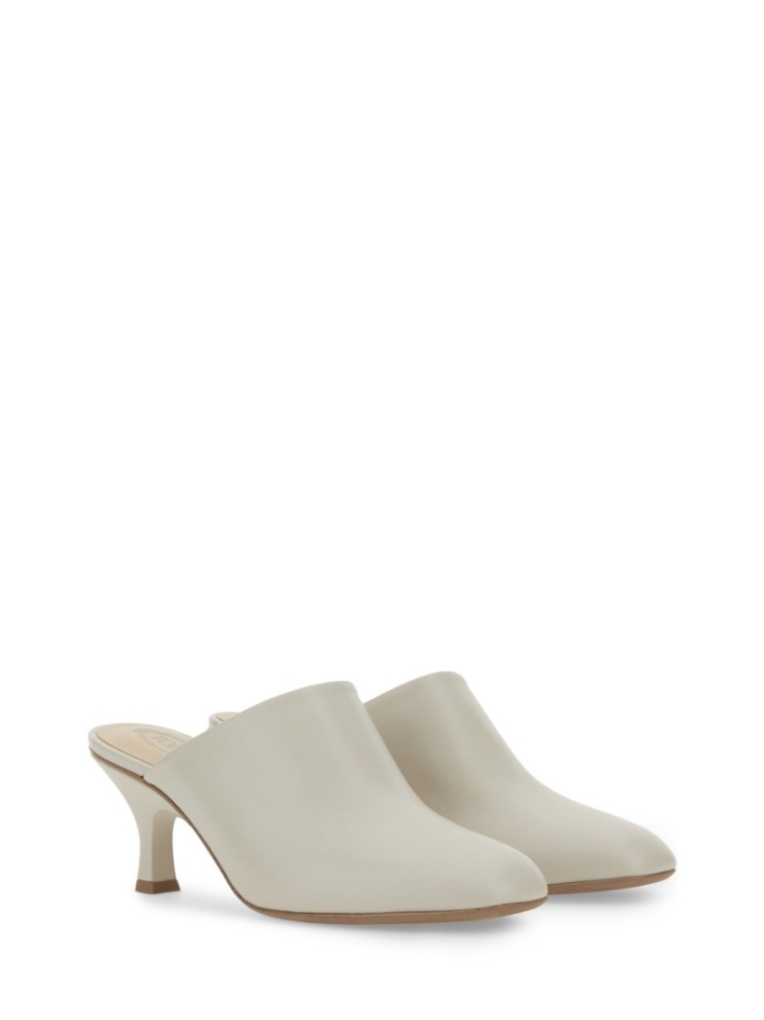 TOD'S TOD'S BACKLESS CALFSKIN SANDALS WITH SOPHISTICATED HEEL