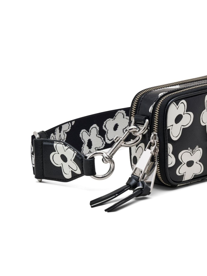 Shop Marc Jacobs Rectangular Floral Patterned Bag In Black