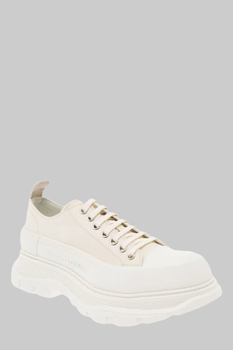 Alexander Mcqueen Tread Beige Sneakers In White