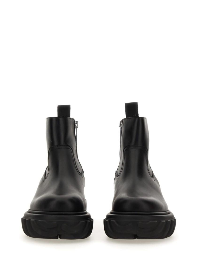 Off-white Chunky Sole Leather Boots With Elastic Side Panels In Black