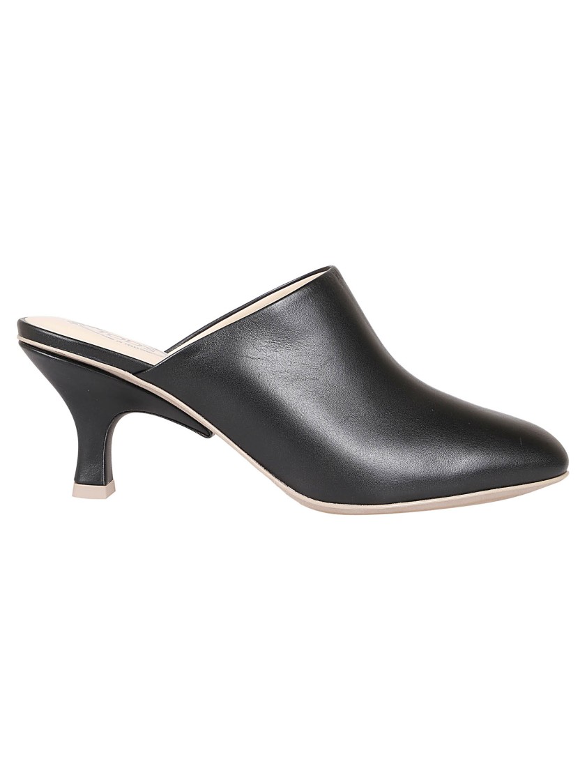 Tod's Pointed Toe Leather Mules With Curved Heel In Black