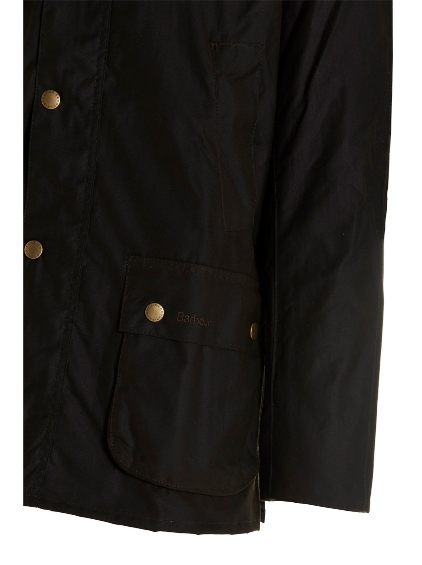 Barbour Jacket With Front Pockets And Long Sleeves In Black