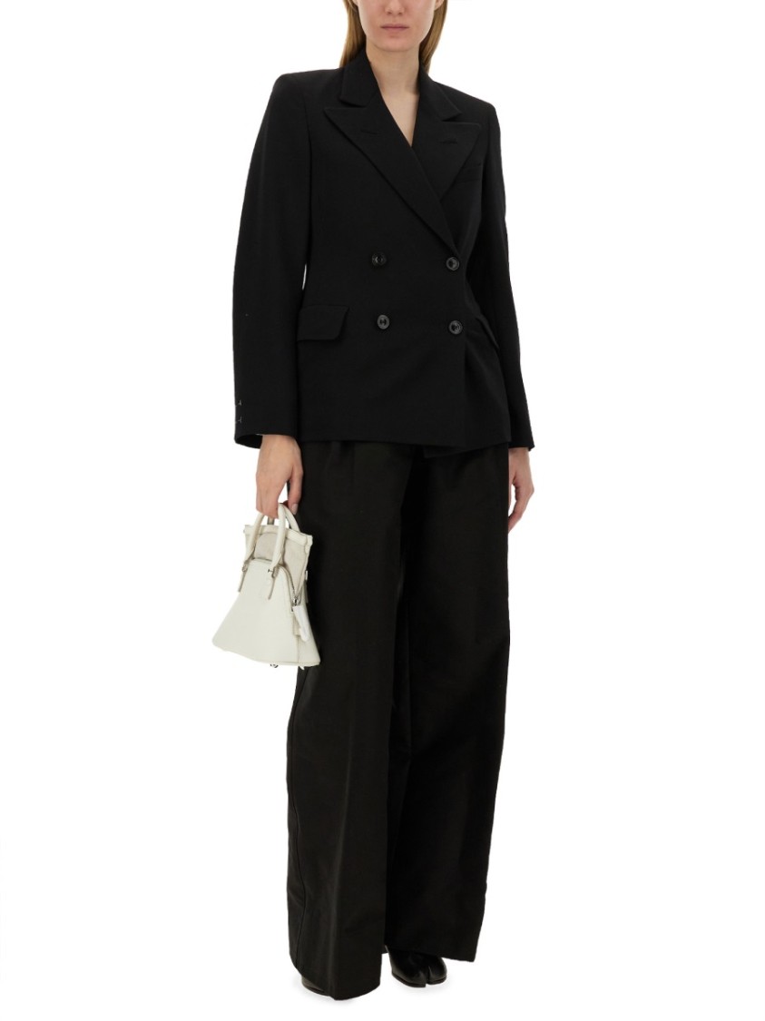 Maison Margiela Slim-fit Wool Jacket With A Fitted Waist In Black