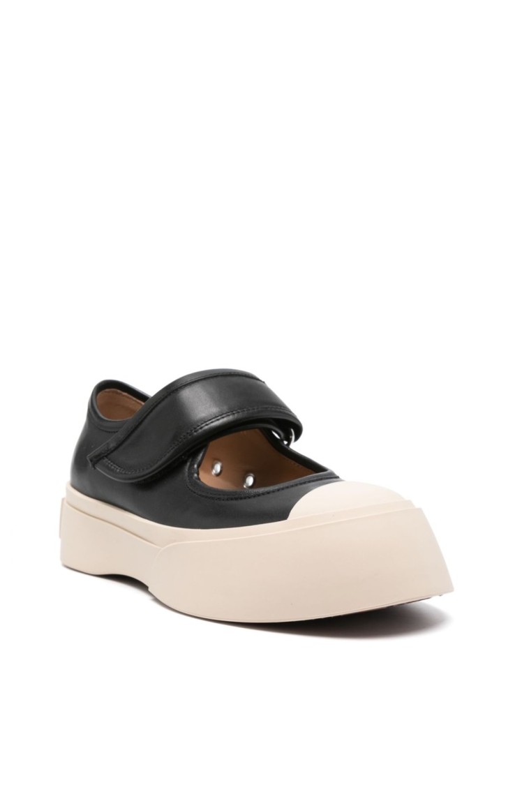 MARNI MARNI BLACK SNEAKERS WITH PLATFORM SOLE AND DISTINCTIVE STRAP