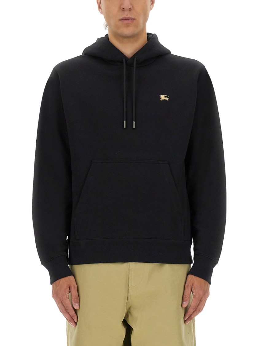 パーカー・フーディ Burberry Classic Black Hoodie With Kangaroo Pocket Burberry Classic Black Hoodie With Kangaroo Pocket | THE LIST