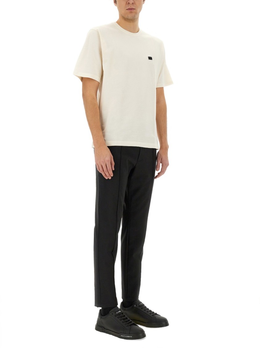 Dolce & Gabbana White T-shirt With Crew Neck And Applied Logo Plate On The Chest In Cotton Man In Neutrals