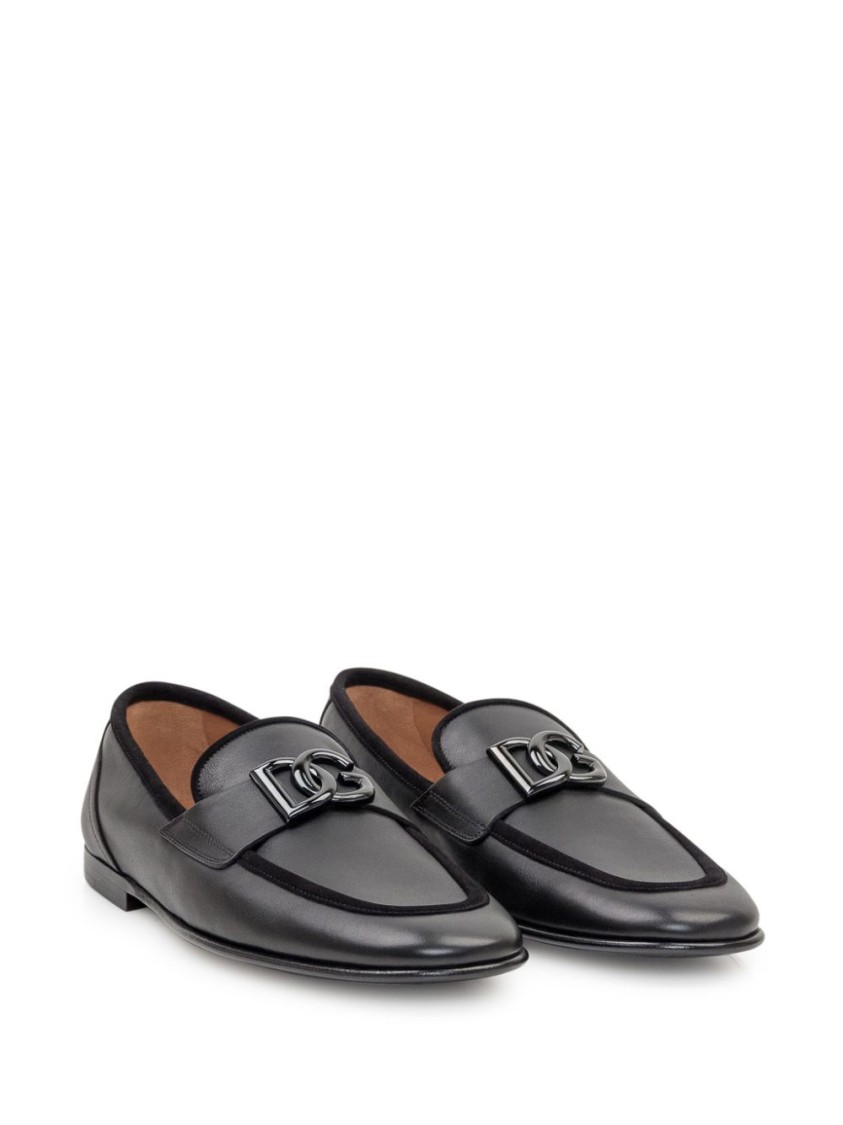 Dolce & Gabbana Moccasin With Logo Plaque In Black
