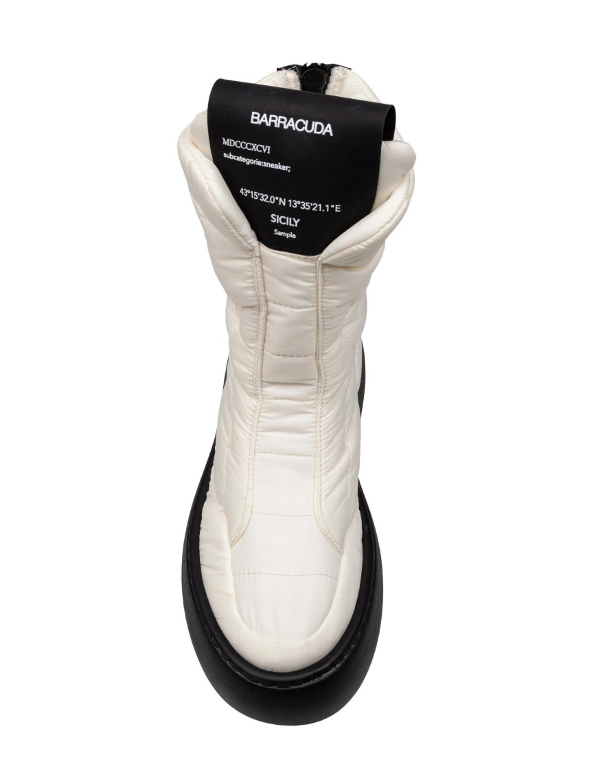 Barracuda Quilted Down Boots With Contrasting Rubber Sole In Black