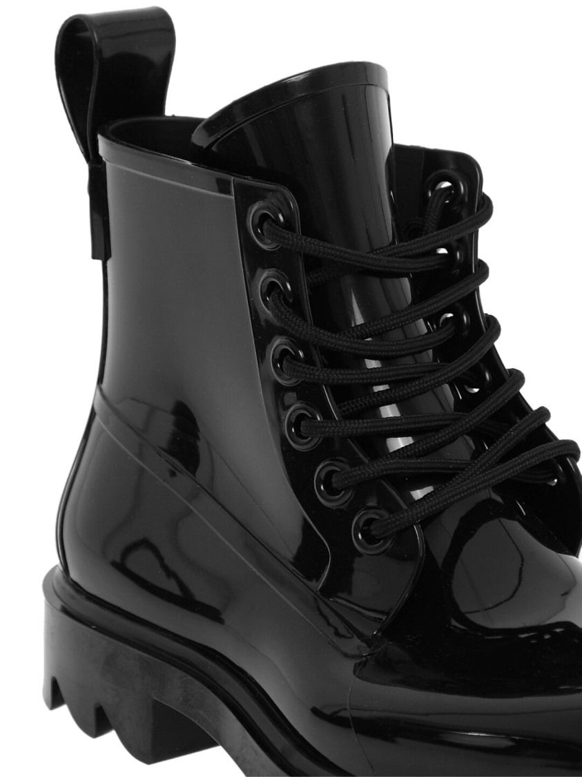 Bottega Veneta Round Toe Lace-up Combat Boots In Black