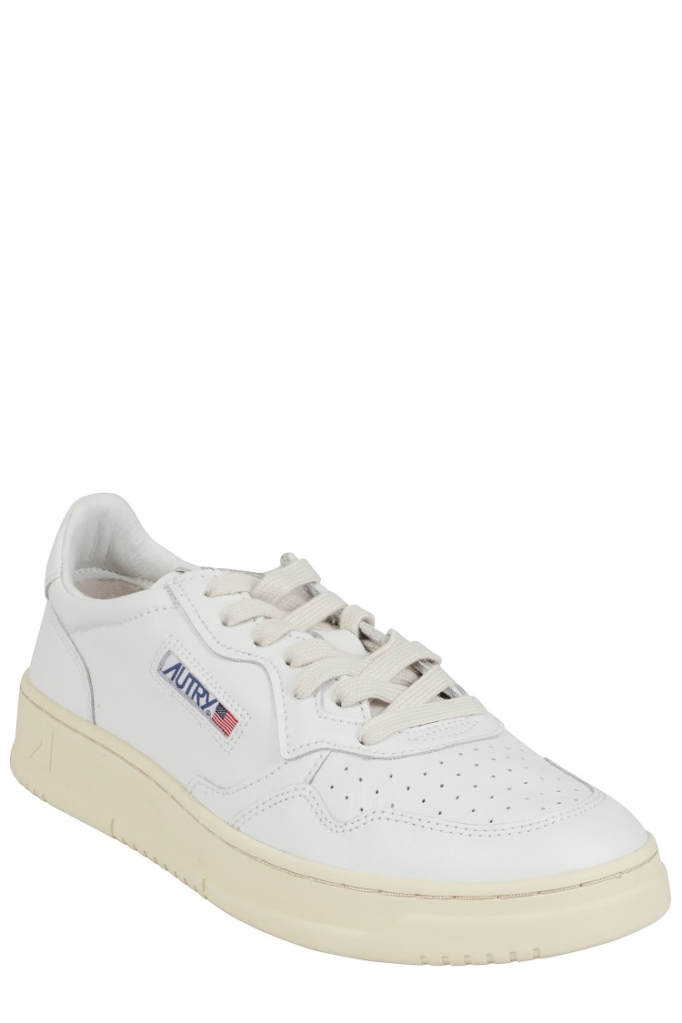 Autry Medalist Low White Sneakers With Suede Inserts And Tonal Heel Tab In Leather Man In White