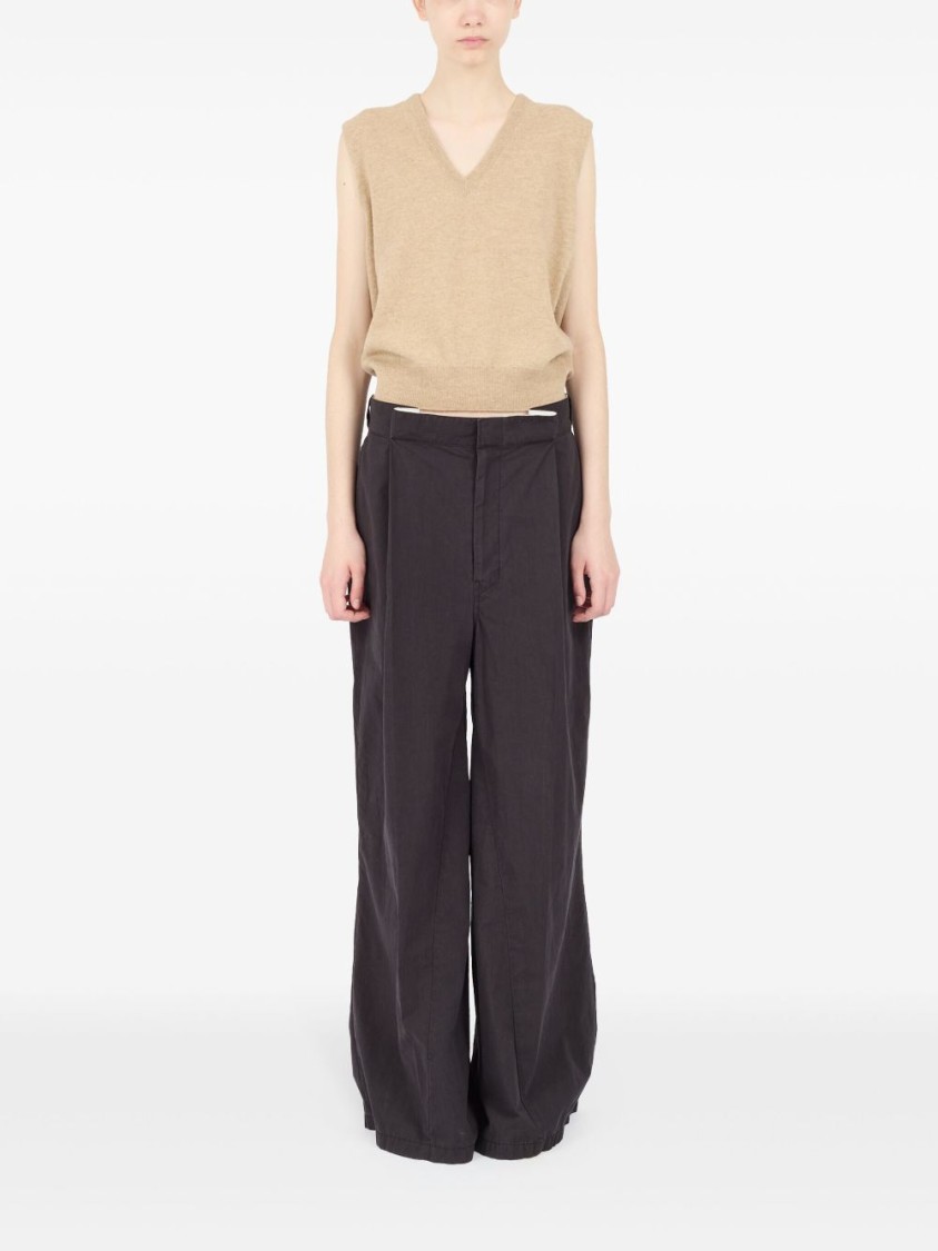 Maison Margiela Knitted V-neck Wool Vest In Neutrals