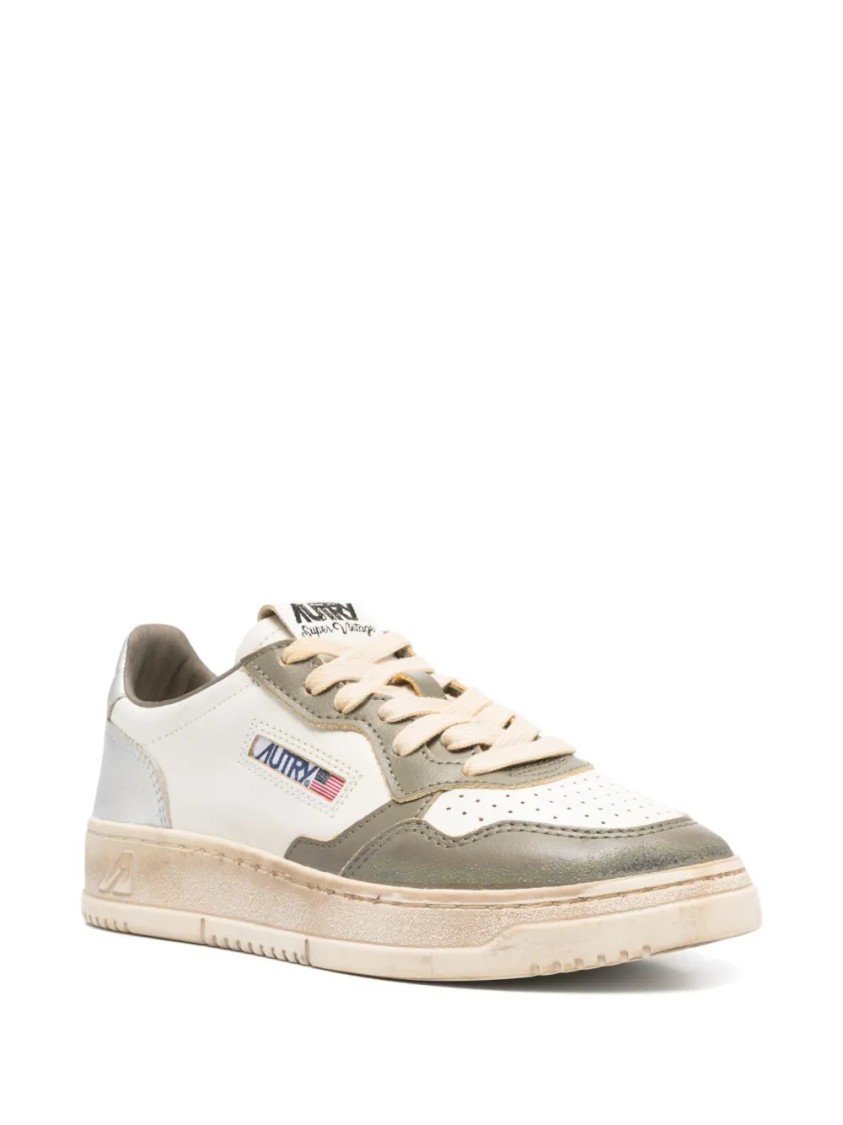Autry Vintage Inspired Low-top Sneakers With Textured Accents In Neutrals