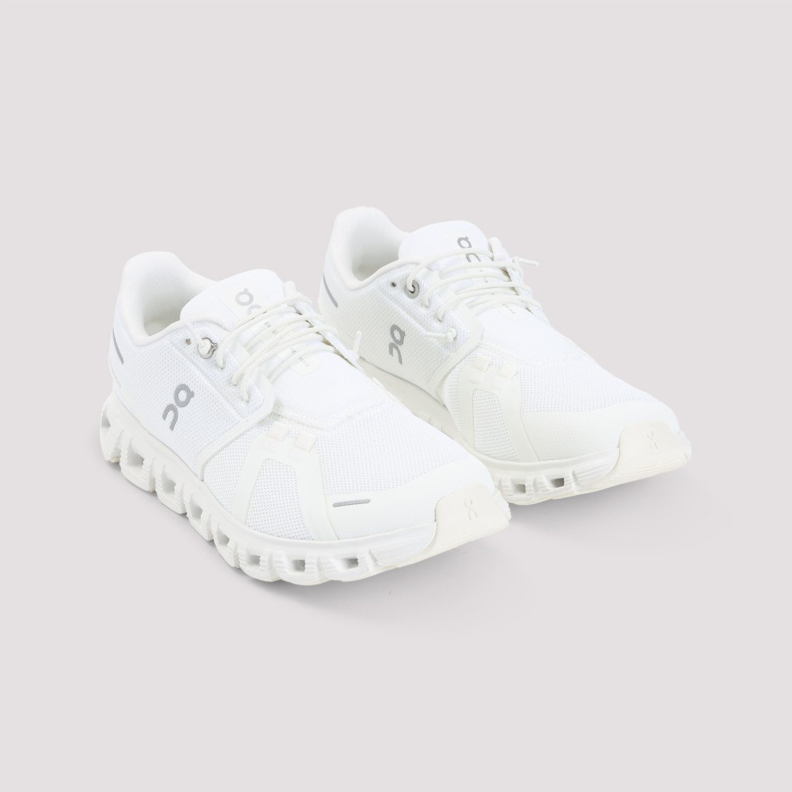 ON ON BREATHABLE MESH SNEAKERS WITH DISTINCTIVE SOLE