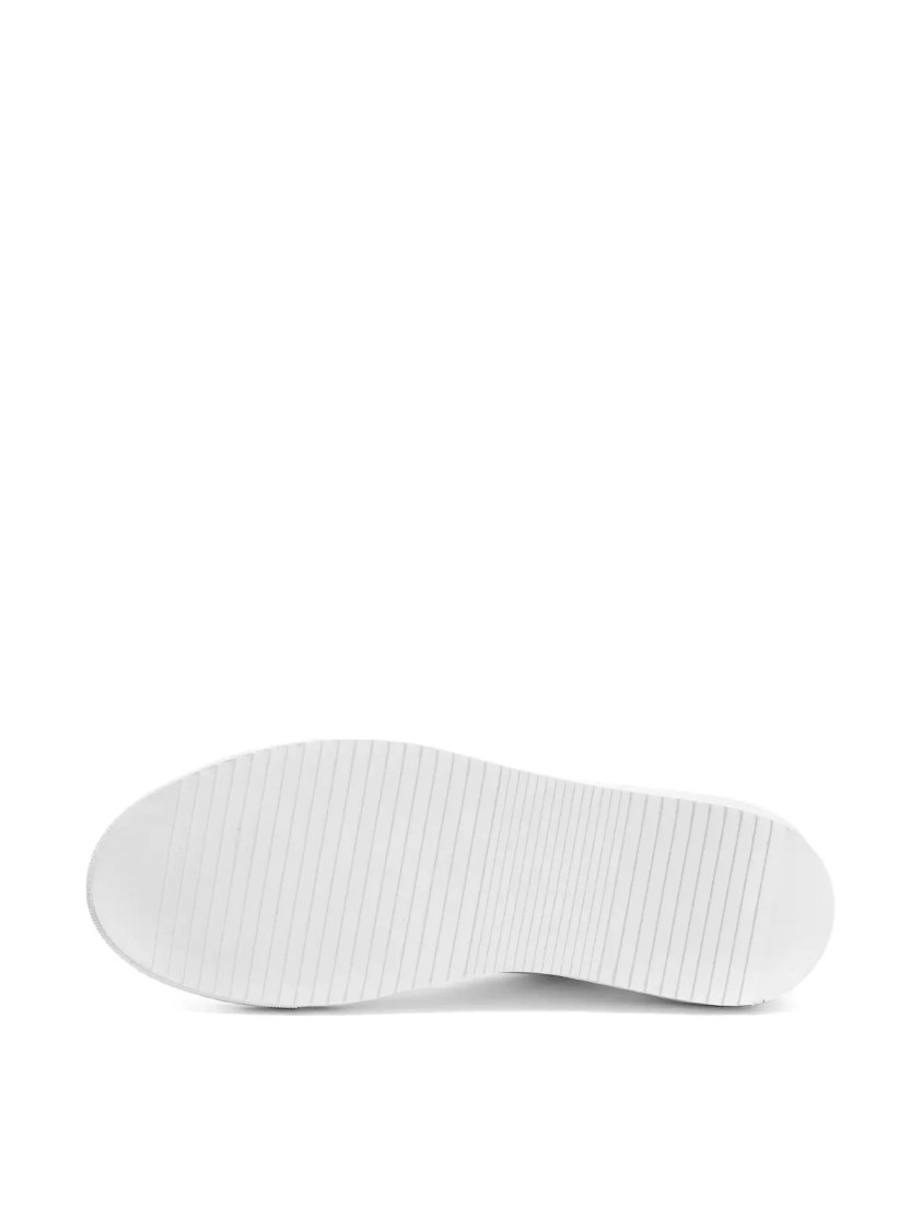 Axel Arigato Clean 90 Low Top Sneakers In White